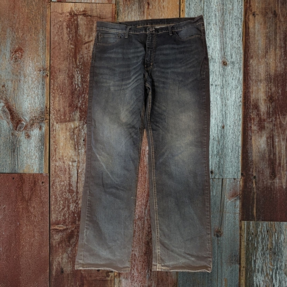 Levi' 541 Vintage Wash Dark Blue Relaxed Fit Casual Denim Jeans W40 L32 - Picture 7 of 9